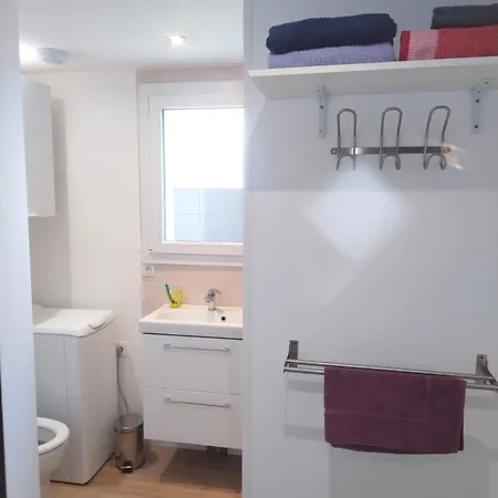 Proche Du & Ocean, Parking Гостевой дом La Chevroliere