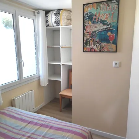 Proche Du & Ocean, Parking Гостевой дом La Chevroliere