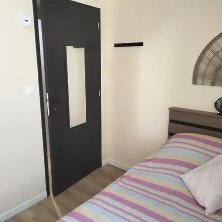 Гостевой дом Proche Du & Ocean, Parking